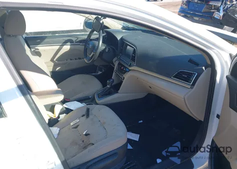 2017 Hyundai Elantra Value Edition z USA, uszkodzony, nr VIN 5NPD84LF9HH199016